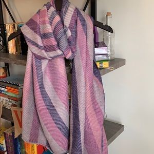 Brand New | Purple striped scarf